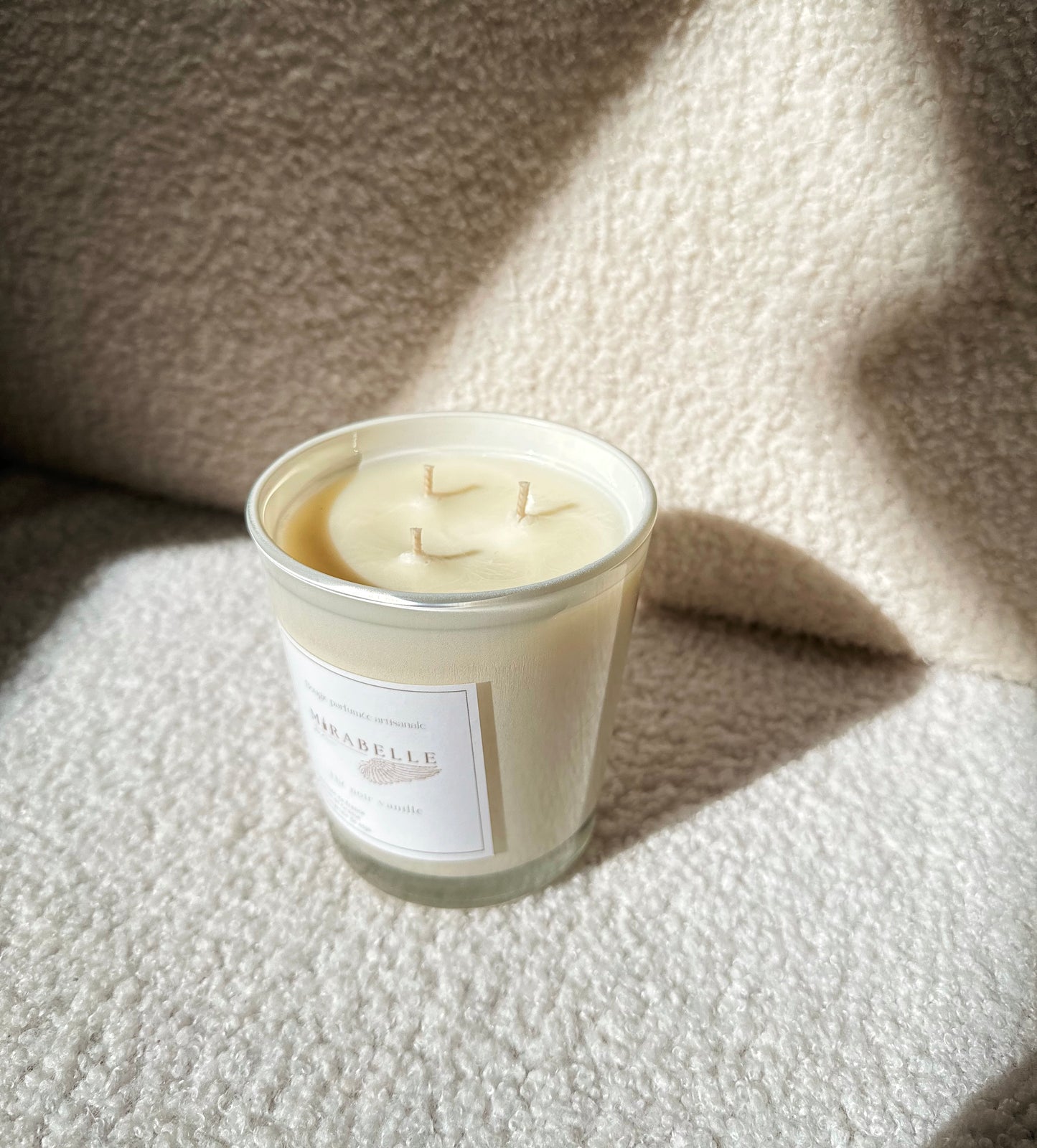 Bougie XL MONOÏ PÊCHE 🍑